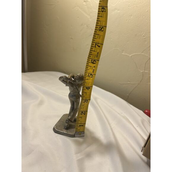 RARE! 1982 Golf Statue Metal Golfing Tee Men's P. Davis Pewter Figurine Miller - Picture 9 of 10